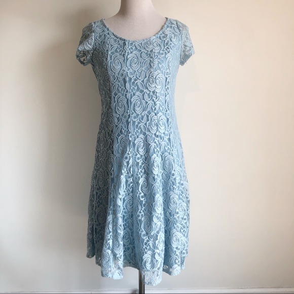 Perceptions Dresses & Skirts - Perceptions Blue Lace Short Sleeved Skater Dress S